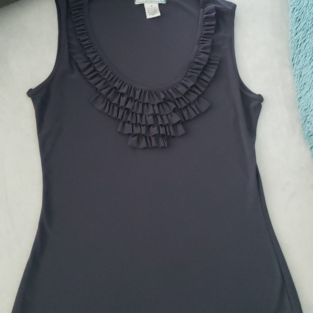 Ruffled tank top